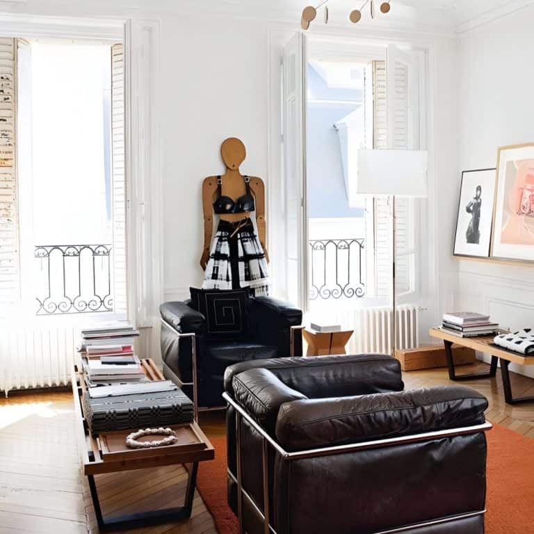 Inspiring Examples: Interiors That Showcase Le Corbusier Furniture ...