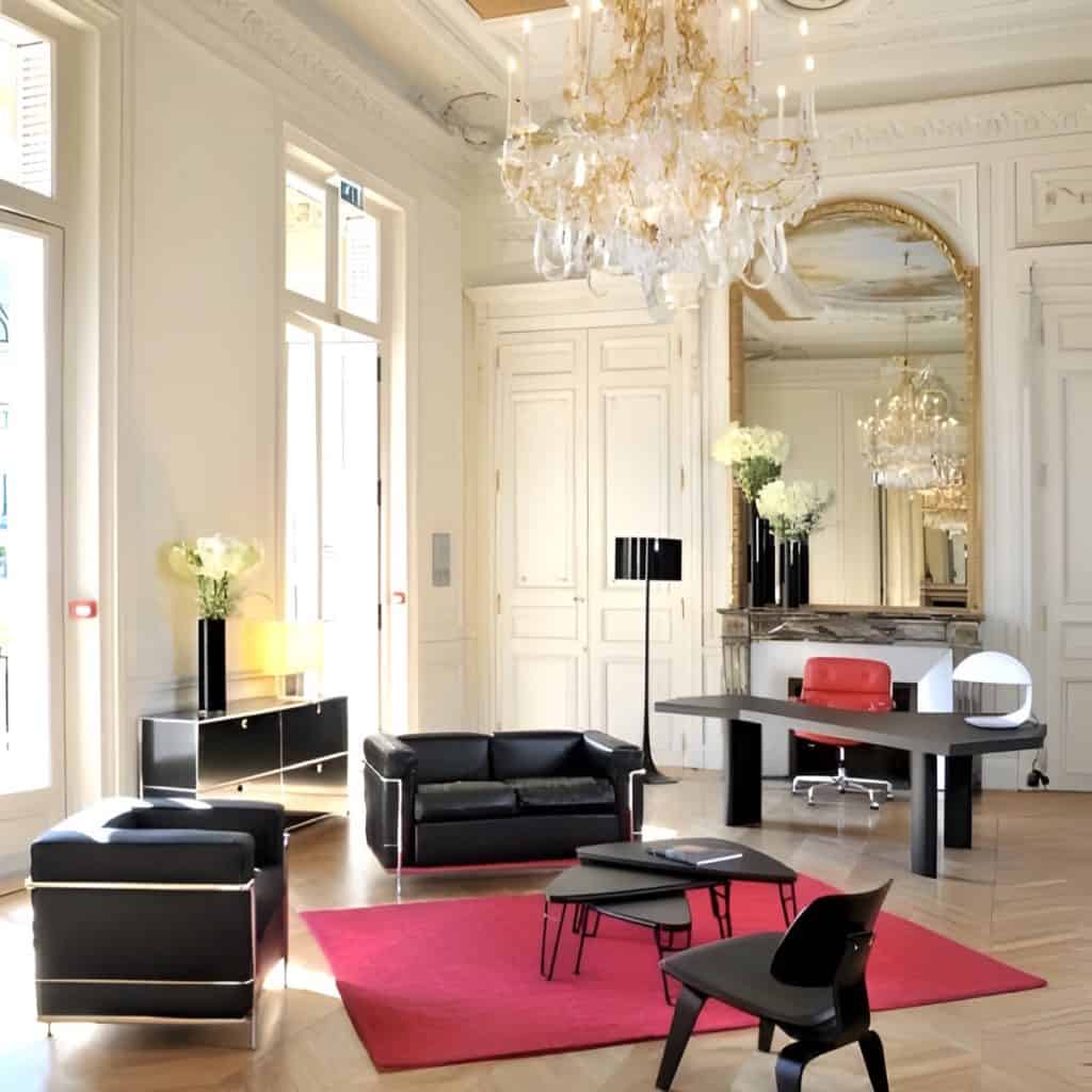 Inspiring Examples: Interiors That Showcase Le Corbusier Furniture ...