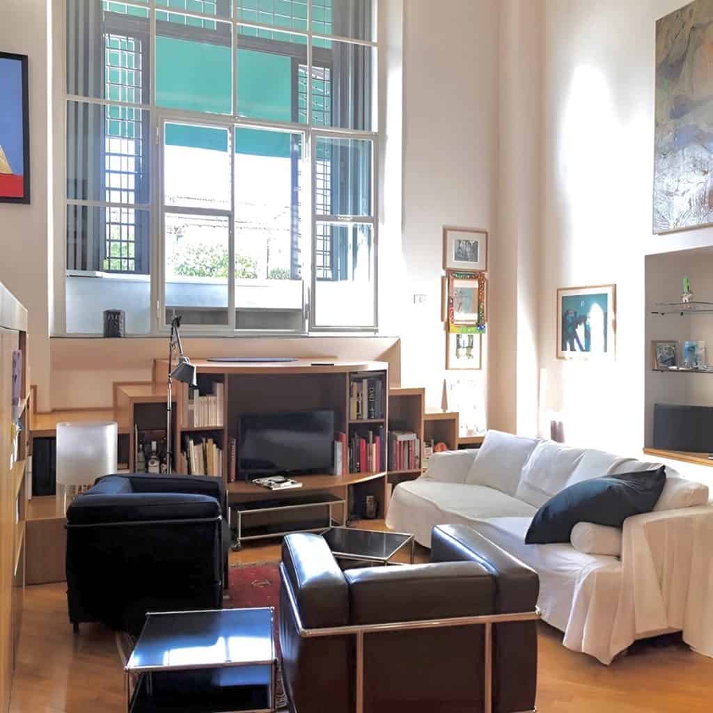 Inspiring Examples: Interiors That Showcase Le Corbusier Furniture ...