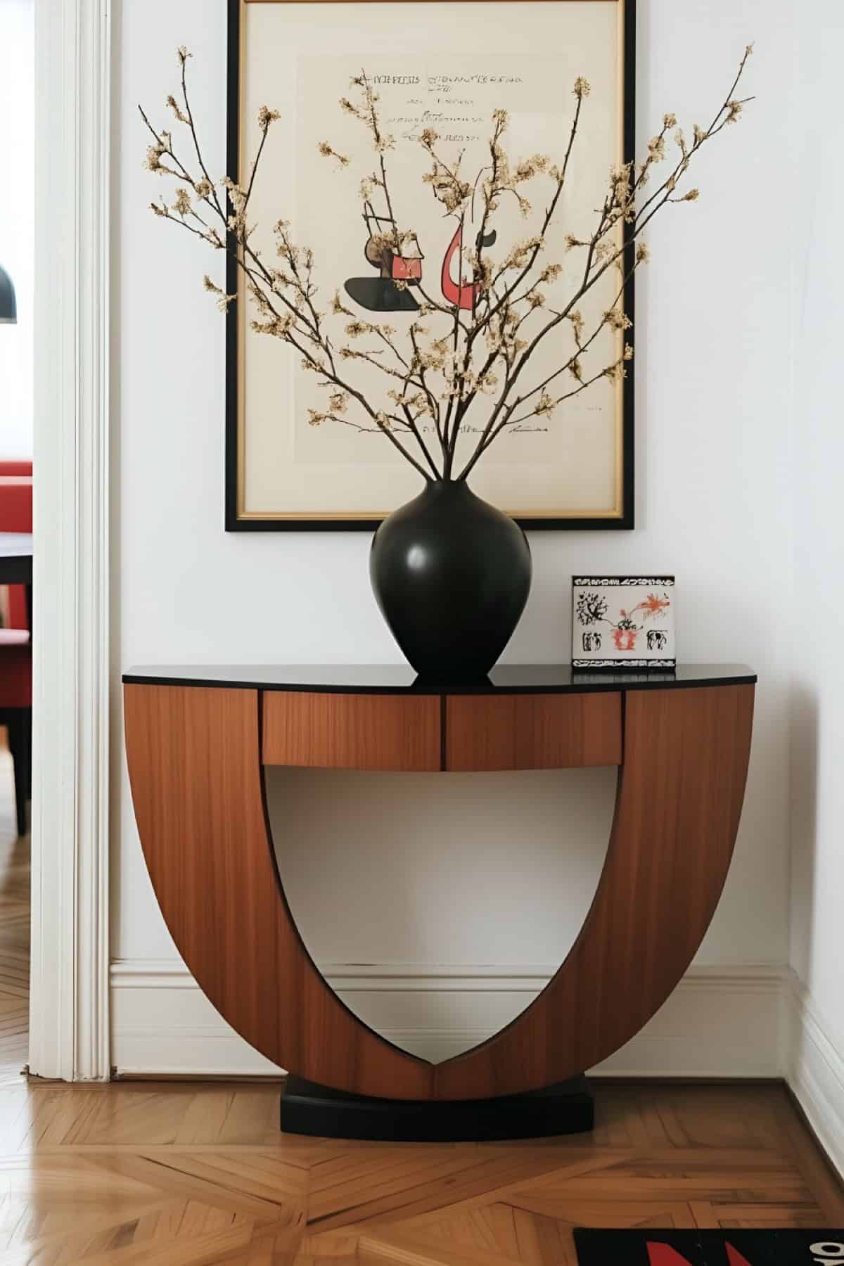 NYC Hallway Table Decor Ideas_13