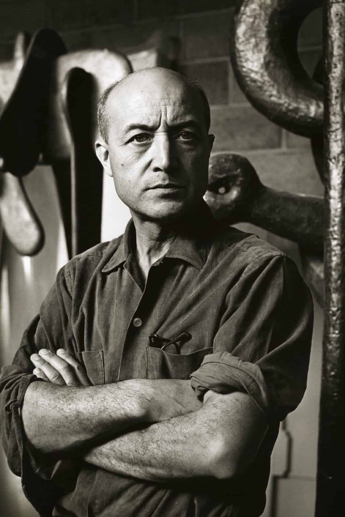 Isamu Noguchi modernist furniture design _3