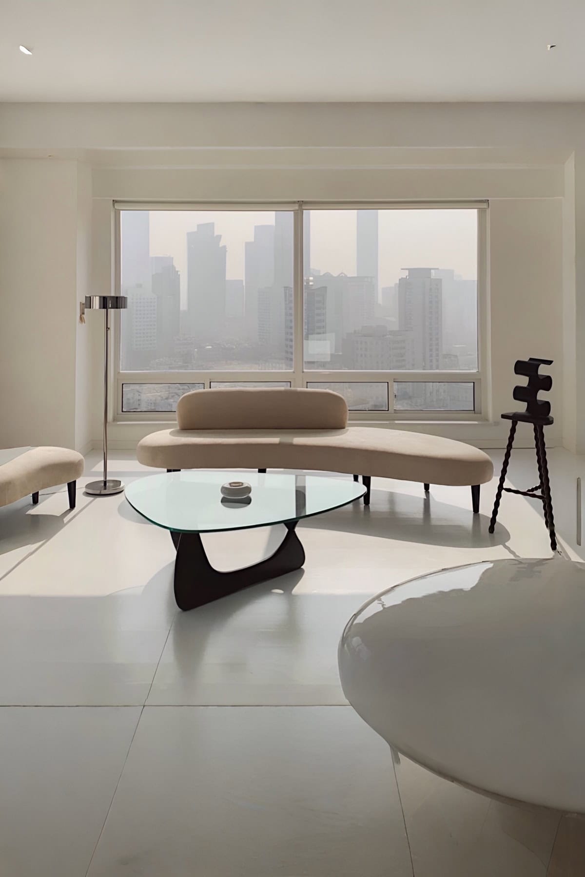 Isamu Noguchi modernist furniture design _60
