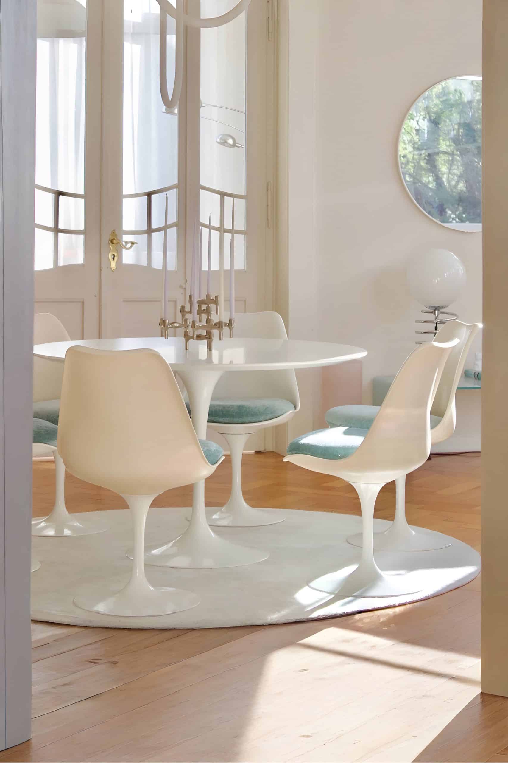 Eero Saarinen modernist furniture design _15