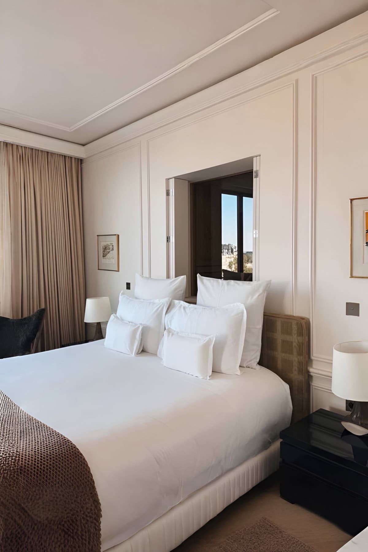 Parisian Bedroom Interiors Inspo-2