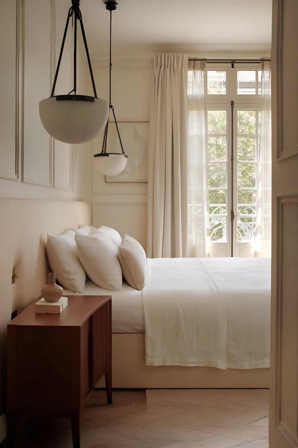 Parisian Bedroom Interiors Inspo-23